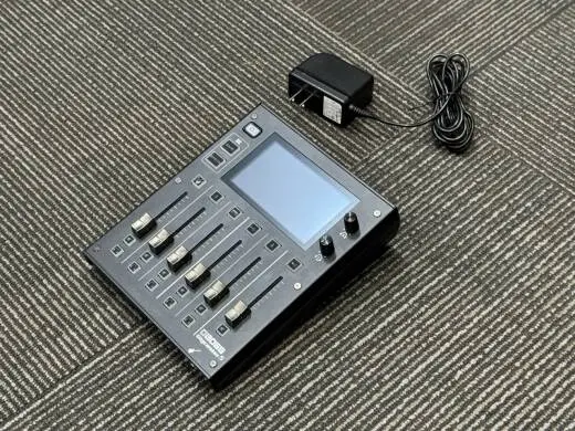 BOSS GCS-5 Gigcaster Streaming Mixer